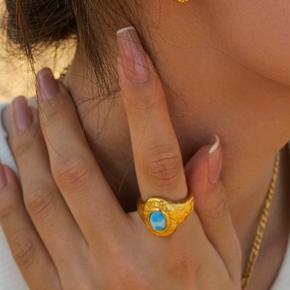 18K Gold Plated Larimar Stone Ring*Vintage Ring*Hammered Design*Gold Ring *JD - Picture 4 of 4